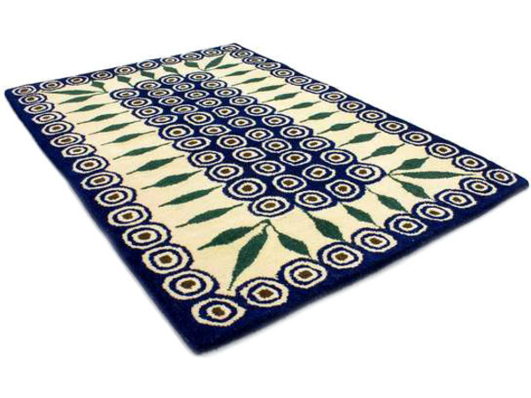 Accent  Rug 47"
