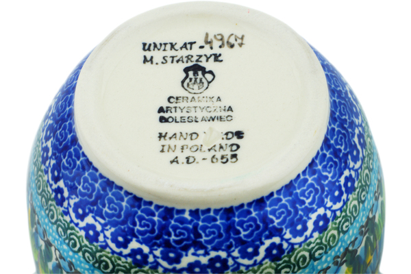 Bowl with Loop-Handle 6"