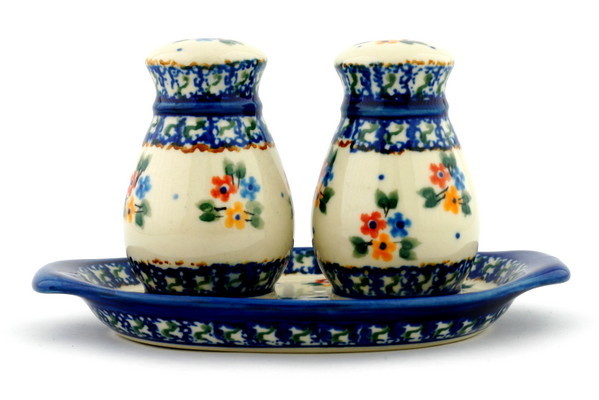 Salt and Pepper Set 6"