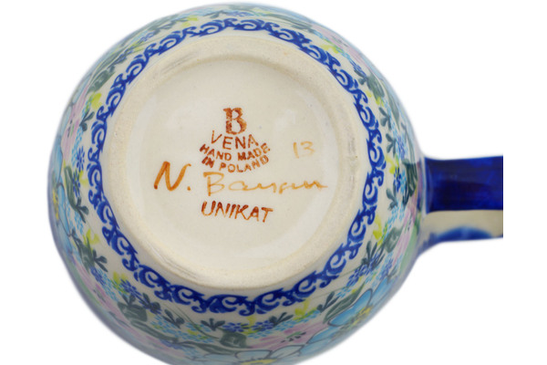 Bowl with Loop-Handle 7"