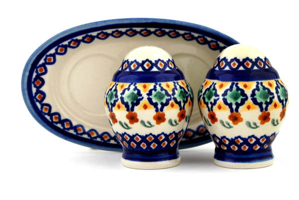 Salt and Pepper Set 7"