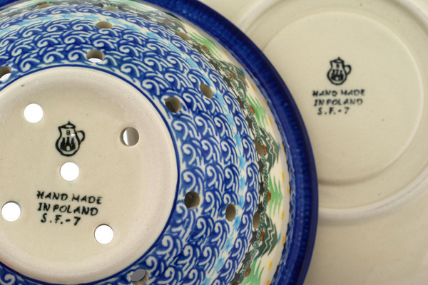 Colander with Plate 8"