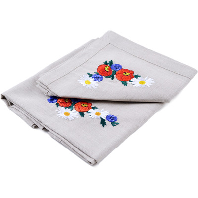 Table Runner with 4 Place Mats