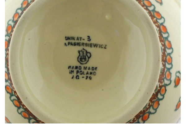 Bowl with Pedestal 5"