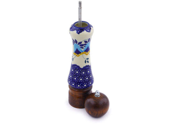 Pepper Grinder 8"