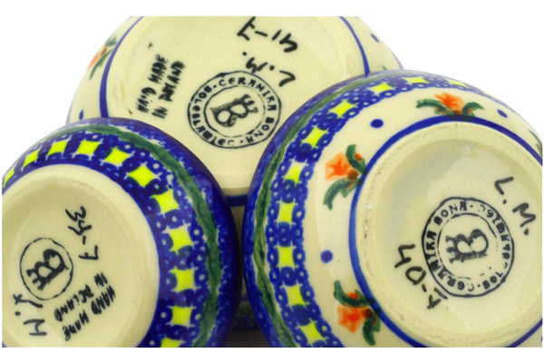 Set of 3 Nesting Bowls