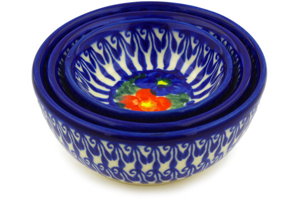 Set of 3 Nesting Bowls