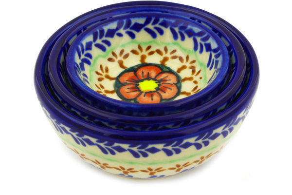 Set of 3 Nesting Bowls