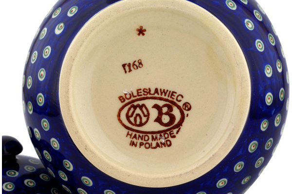 Pitcher with Lid 64 oz