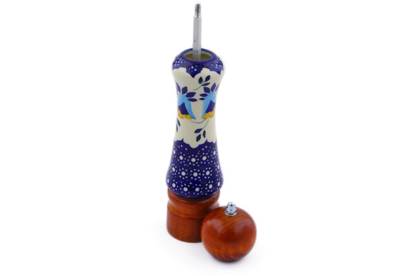 Pepper Grinder 8"