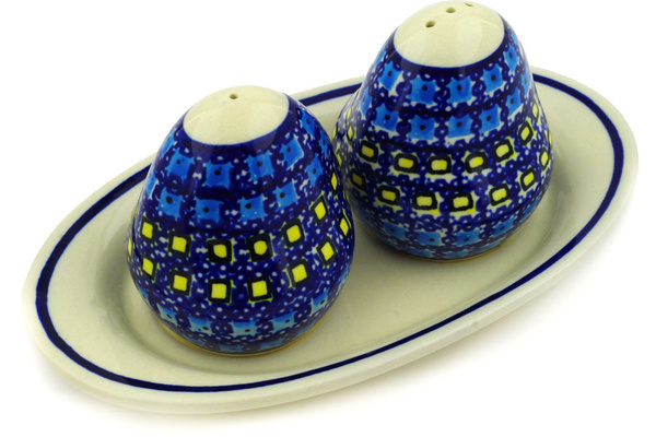 Salt and Pepper Set 7"