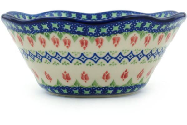 Scalloped Fluted Bowl 7"