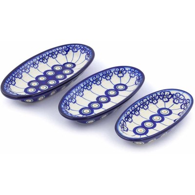 Polish Pottery Condiment set of 3 nesting dishes: 7&frac14;-inch, 6&frac12;-inch, 5&frac34;-inch Flowering Peacock