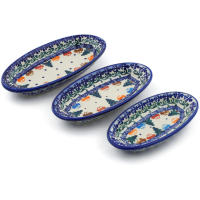 Polish Pottery Condiment set of 3 nesting dishes: 7&frac14;-inch, 6&frac12;-inch, 5&frac34;-inch Holiday Drive