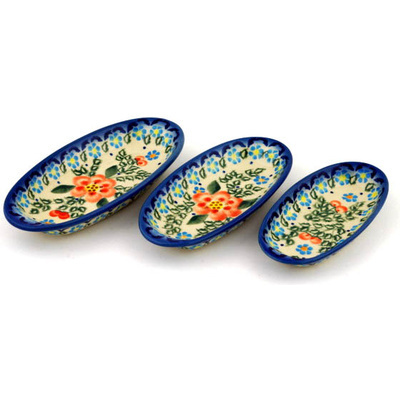 Polish Pottery Condiment set of 3 nesting dishes: 7&frac14;-inch, 6&frac12;-inch, 5&frac34;-inch Peach Tudor Rose