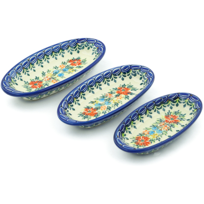 Polish Pottery Condiment set of 3 nesting dishes: 7&frac14;-inch, 6&frac12;-inch, 5&frac34;-inch Ring Of Flowers UNIKAT