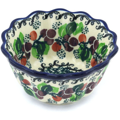 Polish Pottery Fluted Bowl 4&quot; Berry Garland