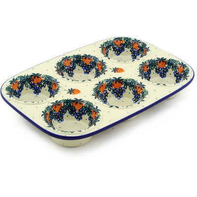 Polish Pottery Muffin Pan 11&quot; Strawberry Fever