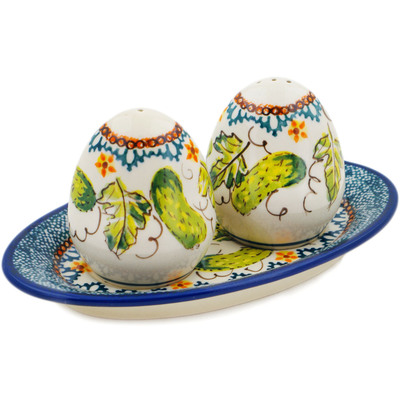 Polish Pottery Salt and Pepper Set 7&quot; Cucumber Patch
