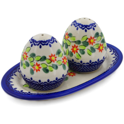 Polish Pottery Salt and Pepper Set Elegant Garland