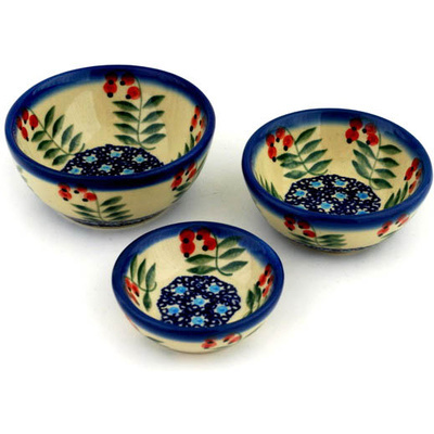 Polish Pottery Set of 3 Nesting Bowls Small Red Berries