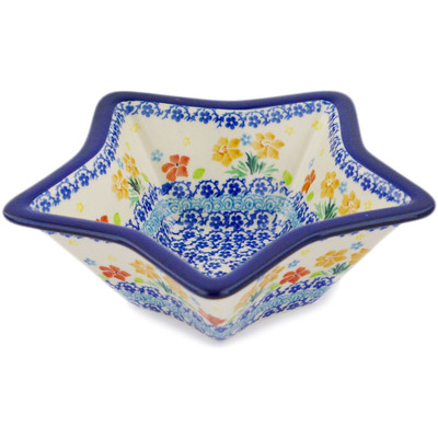 Polish Pottery Star Shaped Bowl 8&quot; Creamy Saffron