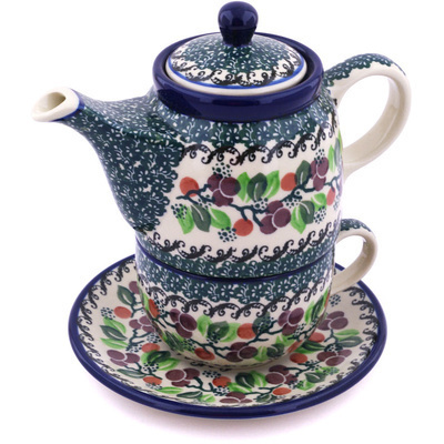 Polish Pottery Tea Set for One 17 oz Berry Garland